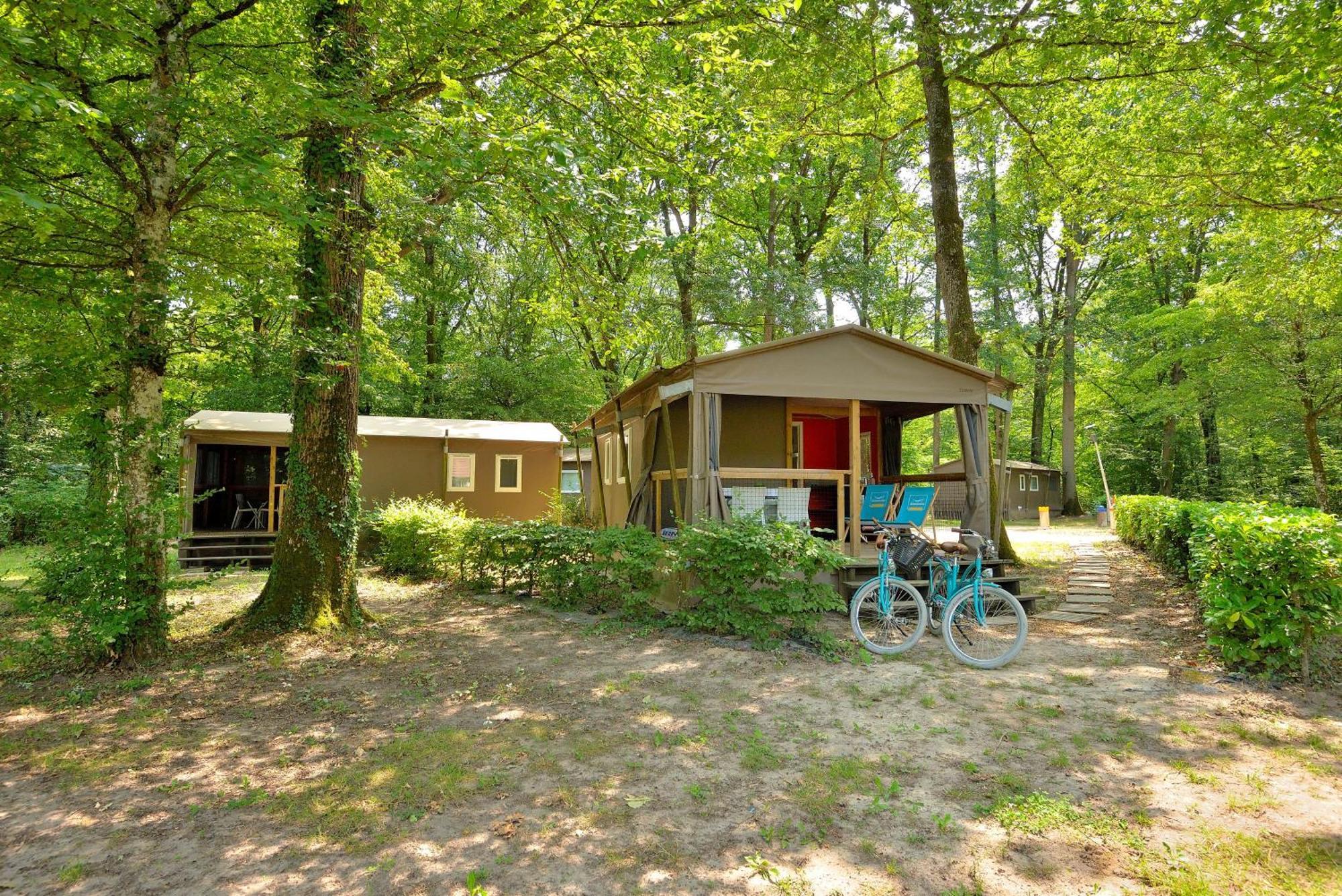 Camping Etang De La Vallee Combreux Εξωτερικό φωτογραφία