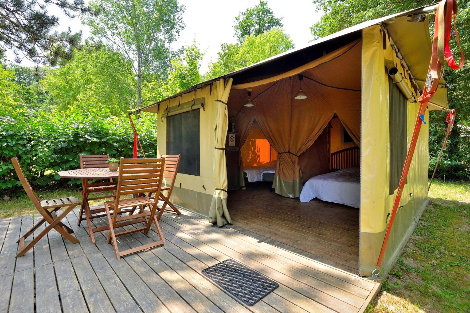Camping Etang De La Vallee Combreux Δωμάτιο φωτογραφία